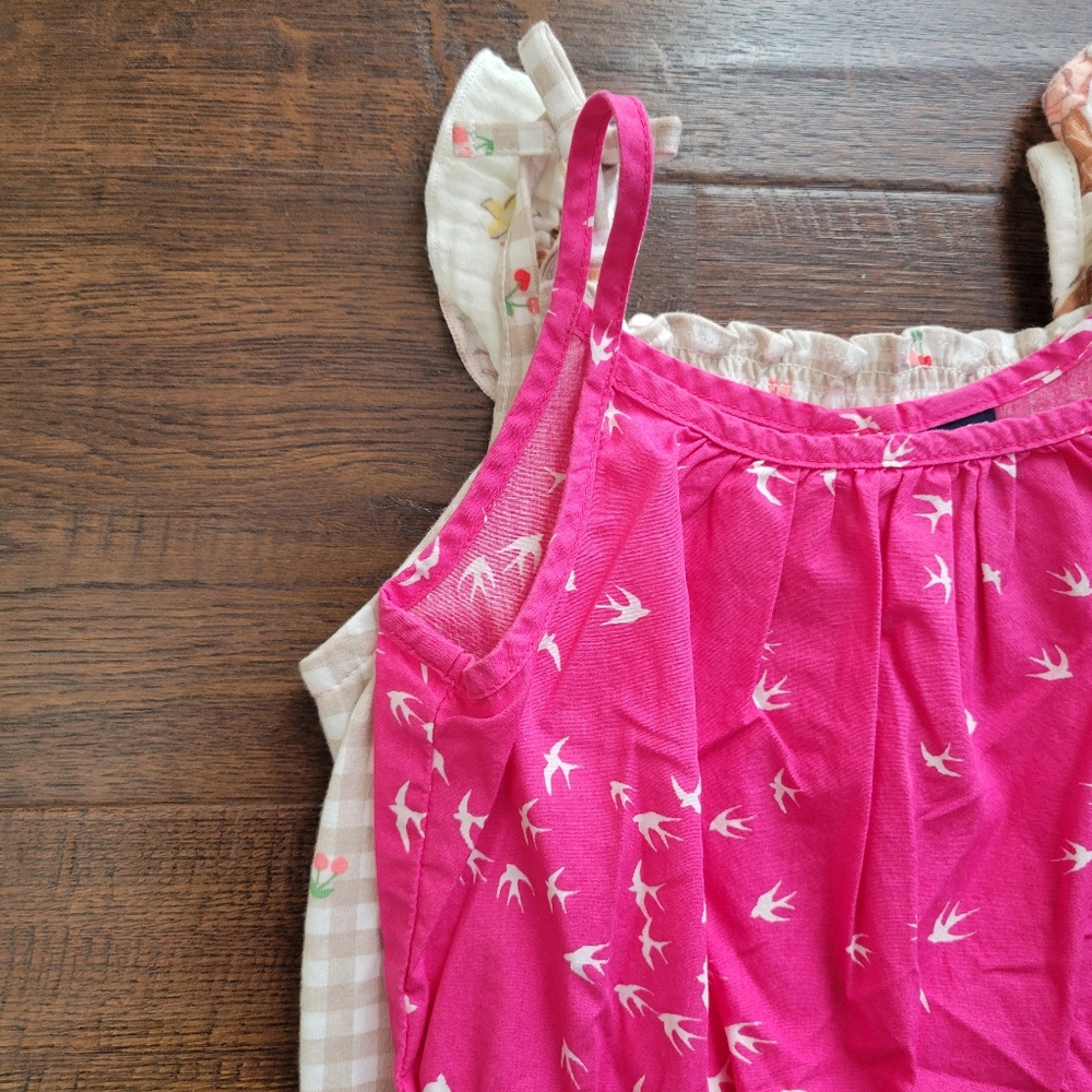 3 Rompers - Picture 12 of 12